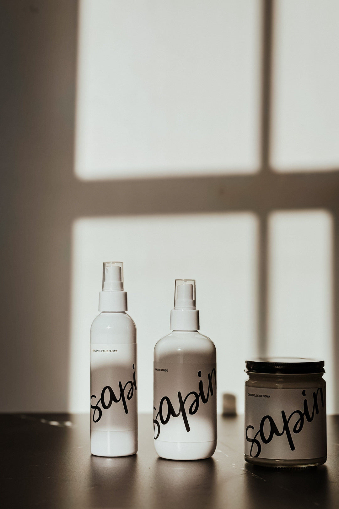 Ensemble cadeau - Sapin - Chandelle de soya, eau de linge, bruine d'ambiance