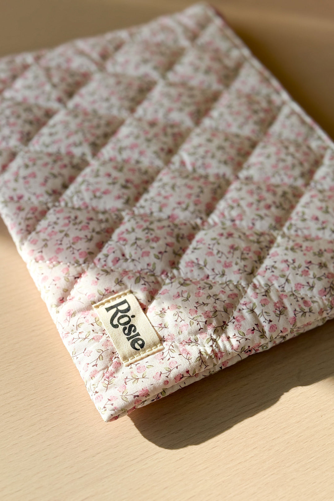 Pochette à fermeture éclaire - Rosie - Fleurs roses Rosie 