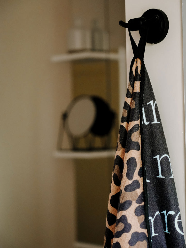 PRODUIT EXCLUSIF - Serviette léopard en microfibre Marée - Chandelles 