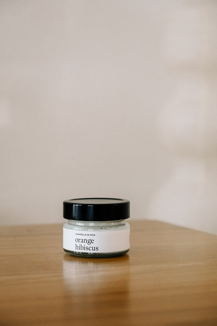 SOY CANDLE - Orange hibiscus