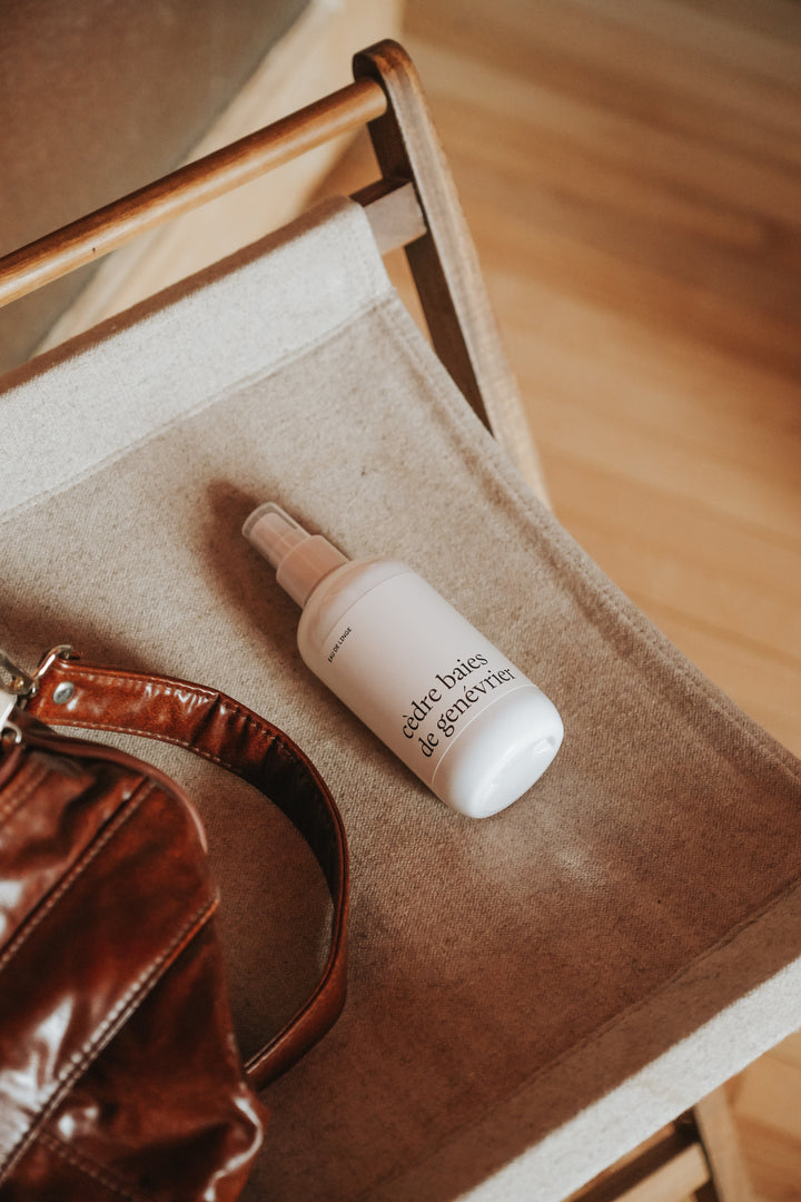EAU DE LINGE - Cèdre baies de genévrier Lessive Marée - Chandelles 