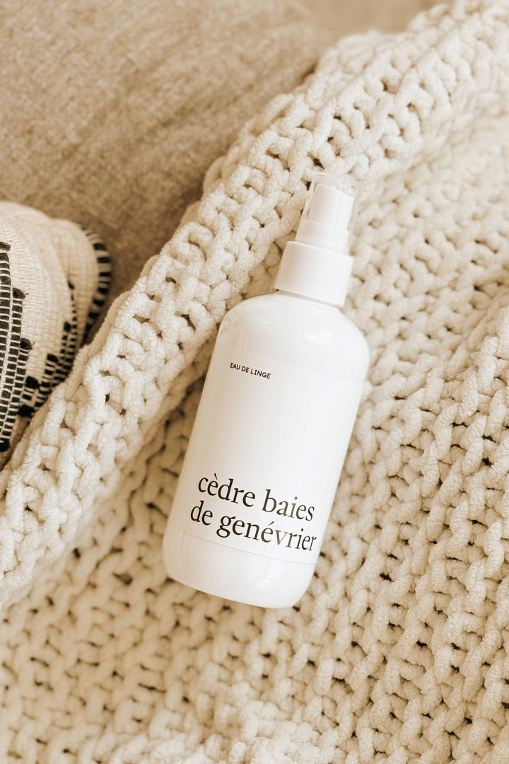 EAU DE LINGE - Cèdre baies de genévrier Lessive Marée - Chandelles 