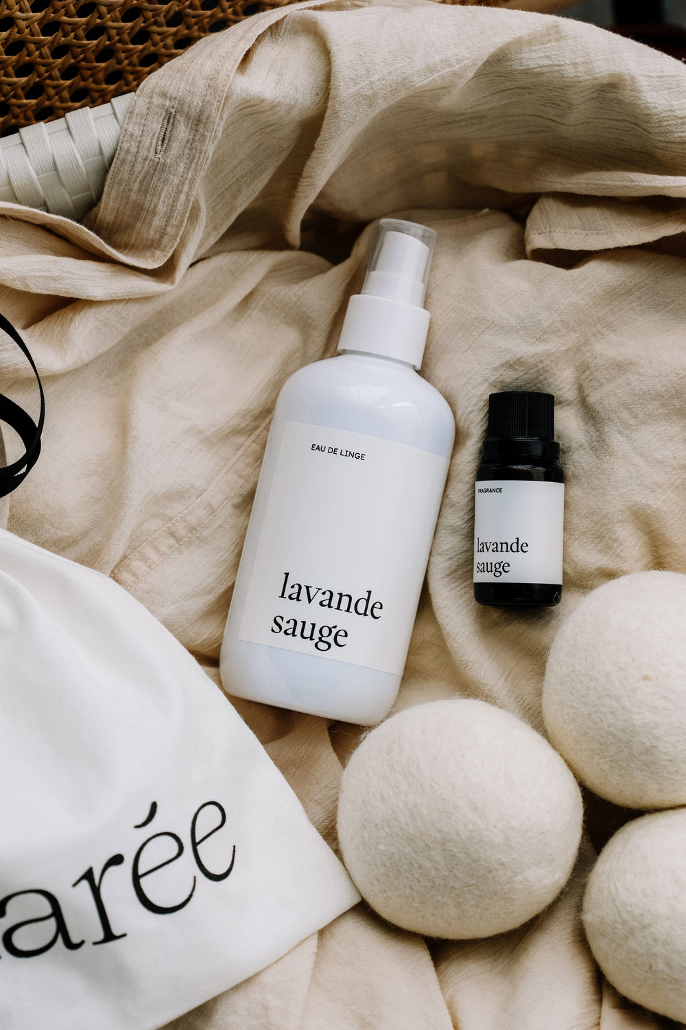 ENSEMBLE LESSIVE - Lavande sauge - Fragrance, eau de linge et balles de séchage Lessive Marée - Chandelles 