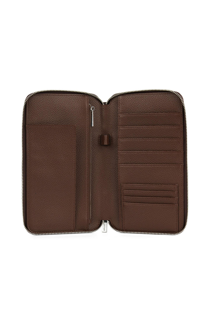 Étui à passeport en cuir vegan - Lambert - INES - Chocolat