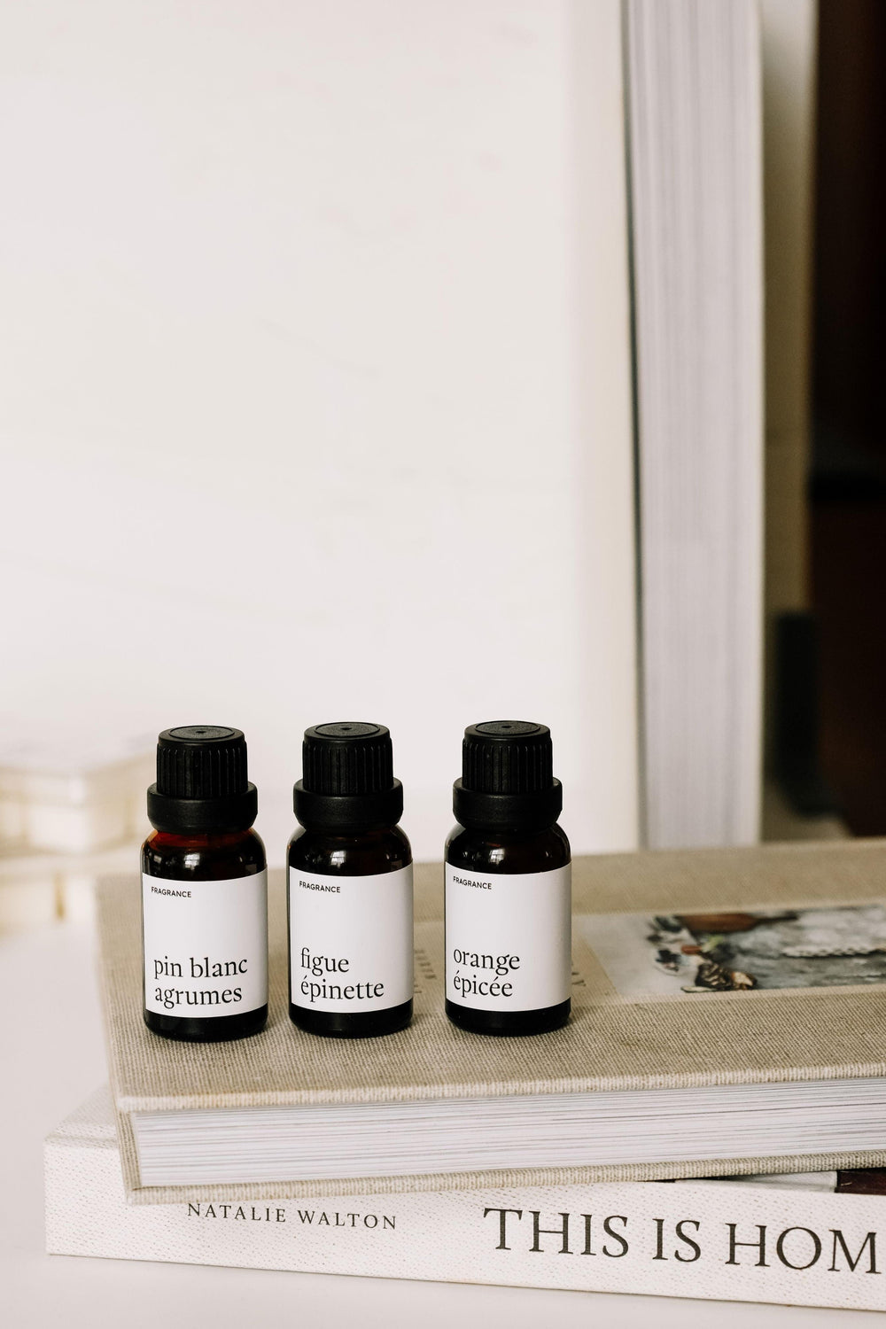 Trio de fragrances - Figue épinette / Pin blanc agrumes / Orange épicée Marée - Chandelles 